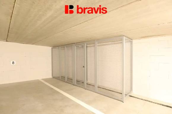 Pronájem garážového stání, Brno - Maloměřice, ulice Selská