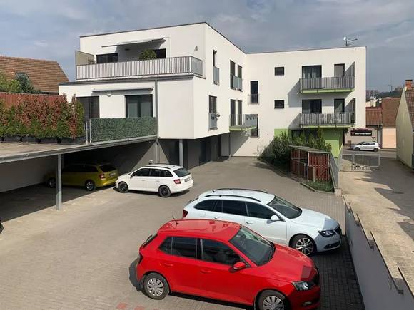 Pronájem bytu 2+kk, Brno - Husovice, Cacovická ulice, zařízený, balkon, sklep, parkování, klimatizace