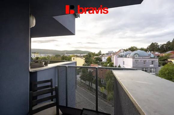 Prodej bytu 1+kk, Brno - Žabovřesky, balkon, sklep, garážové stání, ul. Sochorova