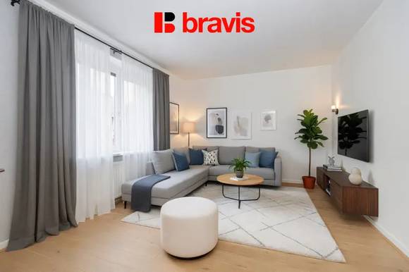 Prodej rodinného domu, Podolí u Brna, zahrada 906m2, parkování