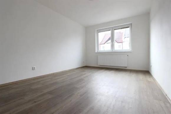 Pronájem bytu 2+kk, ul. Kuřimská, Brno - Řečkovice, terasa, vyhrazené parkování, v blízkosti Technologického parku