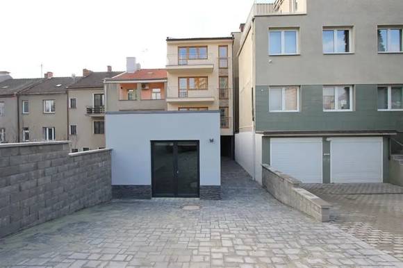 Pronájem bytu 2+kk, ul. Kuřimská, Brno - Řečkovice, terasa, vyhrazené parkování, v blízkosti Technologického parku