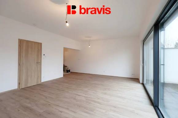 Prodej rodinného domu 4+kk (Dům A), obec Vlasatice, Brno-venkov, novostavba, solární panely