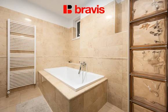 Sale of renovated 3+kk apartment, ul. Vranovská, Brno - Husovice, balcony, cellar