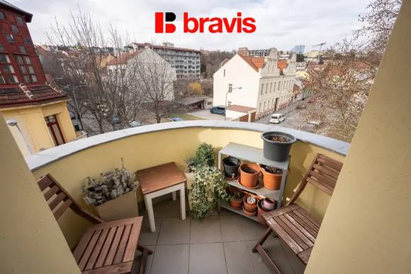 Sale of renovated 3+kk apartment, ul. Vranovská, Brno - Husovice, balcony, cellar