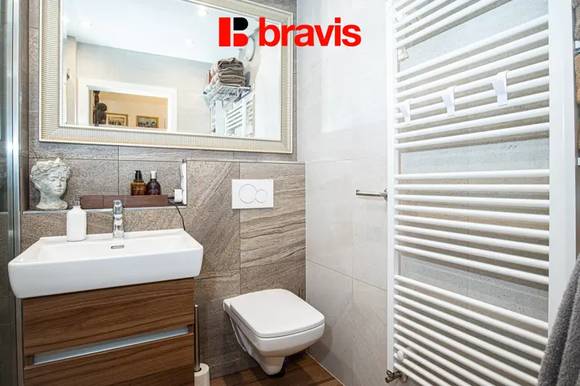 Prodej bytové jednotky 2+kk, ul. Jircháře, Brno- Staré Brno, po celkové rekonstrukci, sklep, šatna