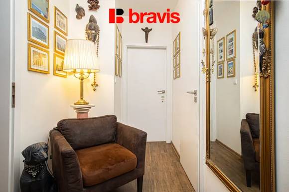 Prodej bytové jednotky 2+kk, ul. Jircháře, Brno- Staré Brno, po celkové rekonstrukci, sklep, šatna