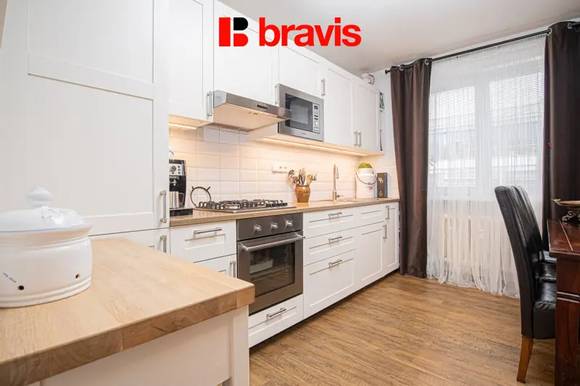 Prodej bytové jednotky 2+kk, ul. Jircháře, Brno- Staré Brno, po celkové rekonstrukci, sklep, šatna