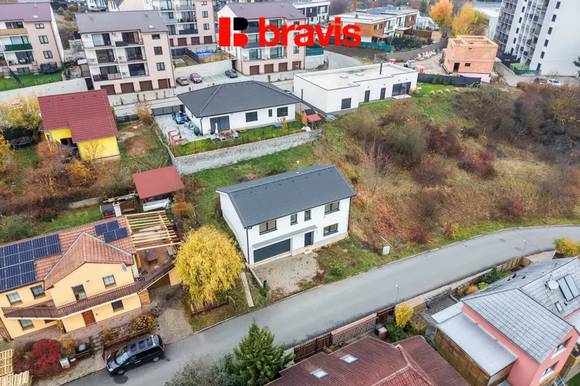 Sale houses Family 160 m², Rosice