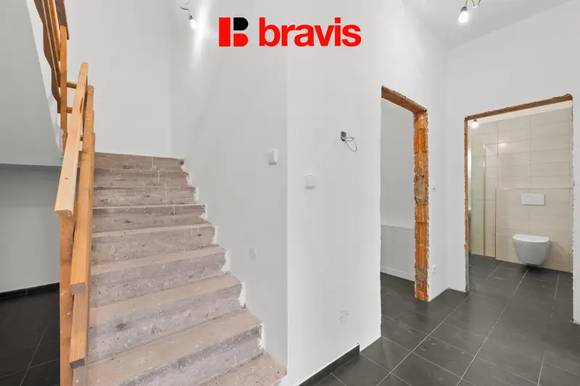 Sale houses Family 160 m², Rosice