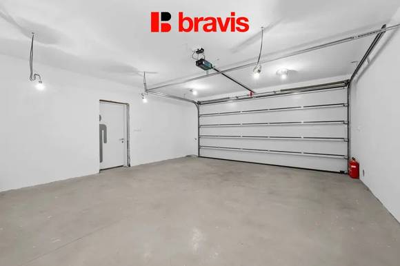 Sale houses Family 160 m², Rosice