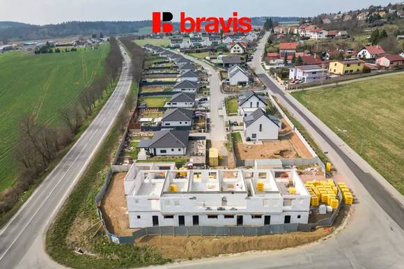 Prodej moderní novostavby bytu 2+kk, Lipůvka u Brna, balkon, parkovací stání a sklep v ceně