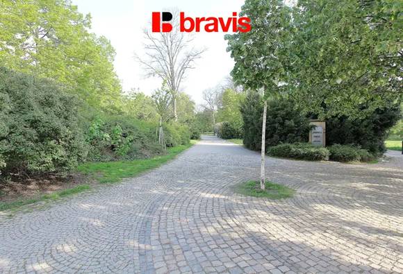 Pronájem bytu 2+kk, Brno - střed, Rezidence Lužánky, možnost garážového stání