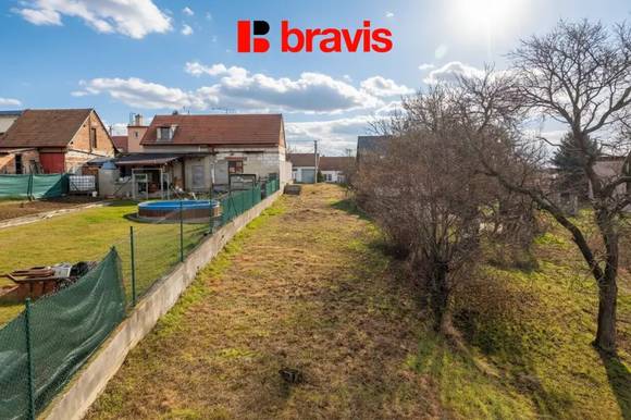 Prodej stavebního pozemku 462 m², obec Zbýšov, okres Vyškov, schválené územní rozhodnutí vč. projektové dokumentace na RD 4+KK