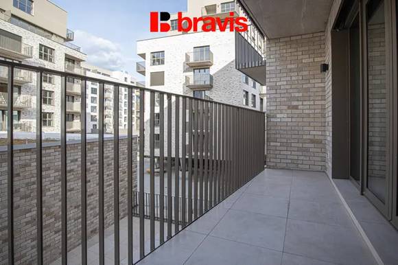 Pronájem novostavby 1+kk, Brno - Zábrdovice, ulice Bratislavská, lodžie, zařízené