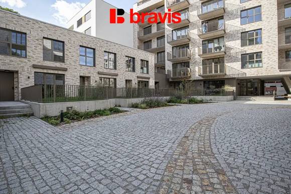 Pronájem novostavby 1+kk, Brno - Zábrdovice, ulice Bratislavská, lodžie, zařízené