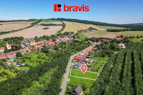 Prodej stavebního pozemku 697 m², obec Chvalkovice