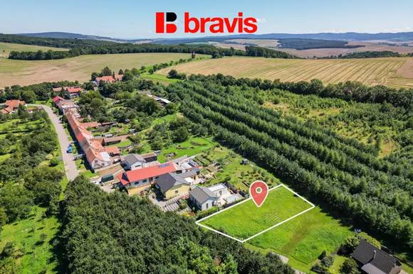 Prodej stavebního pozemku 697 m², obec Chvalkovice