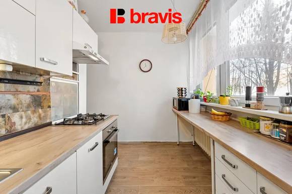 Prodej bytu 2+1+nika, Brno - Lesná, OV, lodžie, žádaná lokalita, ulice Haškova