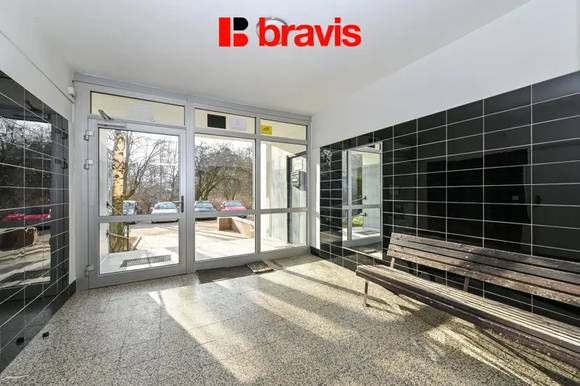 Prodej bytu 2+1+nika, Brno - Lesná, OV, lodžie, žádaná lokalita, ulice Haškova