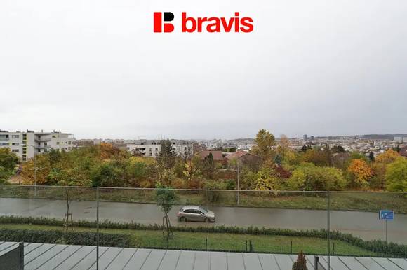 Pronájem nadstandardního bytu 2+kk, ulice Menšíkova, Brno - Sadová, novostavba, terasa, sklep, šatna, parkovací stání