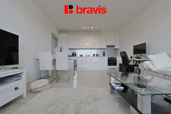 Pronájem nadstandardního bytu 2+kk, ulice Menšíkova, Brno - Sadová, novostavba, terasa, sklep, šatna, parkovací stání