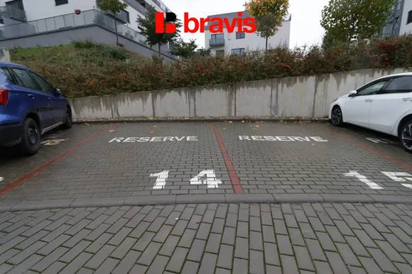 Pronájem nadstandardního bytu 2+kk, ulice Menšíkova, Brno - Sadová, novostavba, terasa, sklep, šatna, parkovací stání