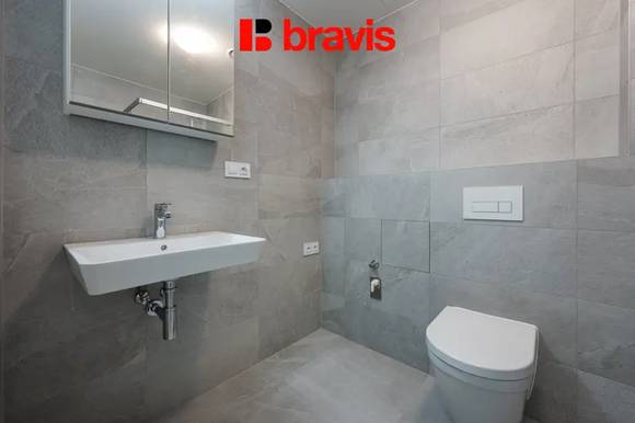 Prodej moderního ateliéru 1+kk, v novostavbě Ponávka Tower, šatna, balkon, sklep, klimatizace