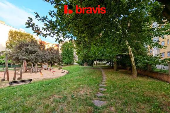 Sale of spacious 3+kk apartment, Kotlářská Street, Brno - Veveří, basement