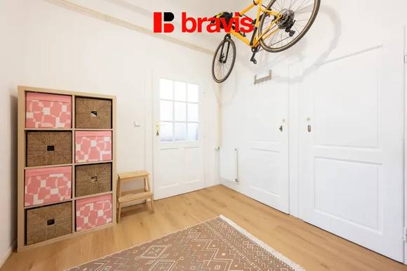 Sale of spacious 3+kk apartment, Kotlářská Street, Brno - Veveří, basement