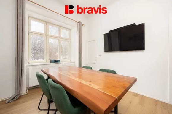 Sale of spacious 3+kk apartment, Kotlářská Street, Brno - Veveří, basement