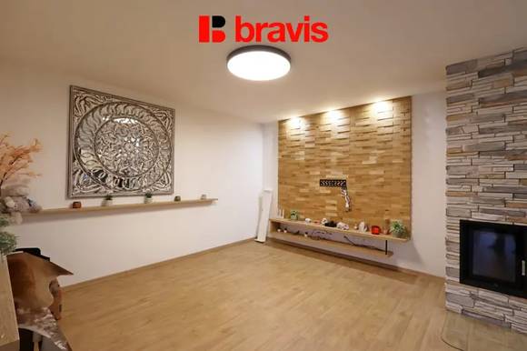 Pronájem moderního bytu 4+kk, obec Jinačovice, Brno- venkov, 3x parkování, zimní terasa
