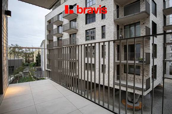 Pronájem novostavby 2+kk, Brno - Zábrdovice, ul. Bratislavská, Pekárenský Dvůr, balkon, sklep, garážové stání