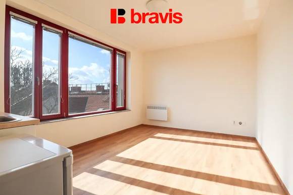 Pronájem bytu 1+kk, Brno - Zábrdovice, ul. Francouzská, výtah