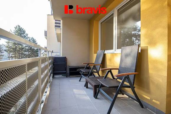 Pronájem bytu 2+1, Brno - Medlánky ul. Višňová, terasa, výborná lokalita, částečně zařízený