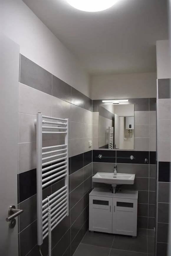 Pronájem prostorného bytu 1+kk, ul. Otakara Kubína - Boskovice, 41,5 m2