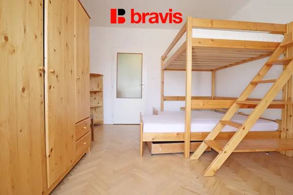 Pronájem bytu 2+kk, ulice Laštůvkova, Brno - Bystrc, klidná lokalita, balkon