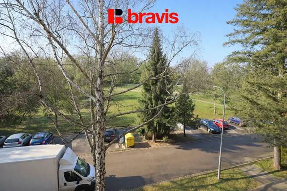 Pronájem bytu 2+kk, ulice Laštůvkova, Brno - Bystrc, klidná lokalita, balkon