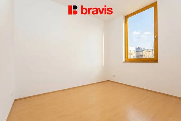 Pronájem bytu 5+kk, Brno - Pisárky, Neumannova ulice, 2 koupelny, terasa, garážové stání v ceně