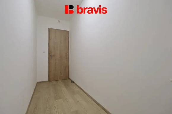 Pronájem bytu 2+kk, ul. Tř. Generála Píky, Brno - Černá Pole, garážové stání, sklep, výhoda prvního nájemce