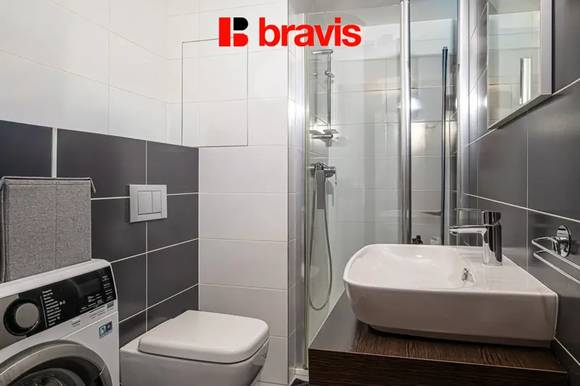 Pronájem bytu 2+kk, Brno - Bystrc, ul. Markůvky, terasa, sklep, garážové stání