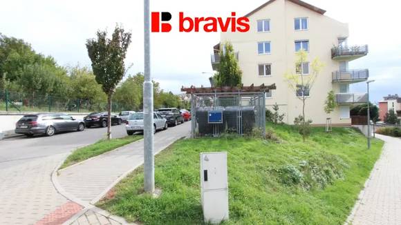 Pronájem bytu 1+kk, Brno - Medlánky, částečně zařízený, ul. Hrázka