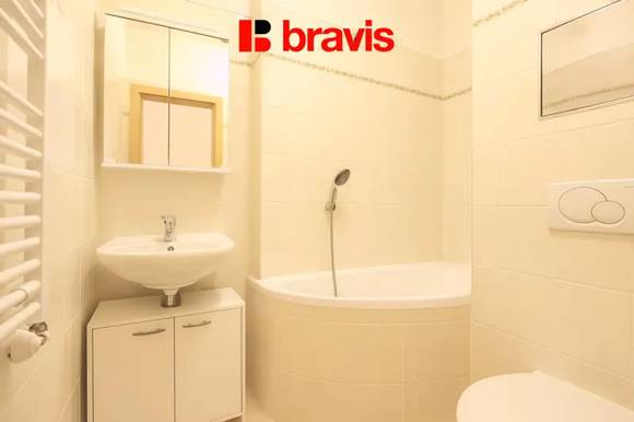 Pronájem bytu 2+kk, Brno - Štýřice, ul. Jaroslava Foglara, zařízené, sklep, parkování