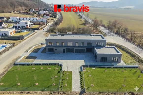 Prodej moderní novostavby bytu 1+kk, Lipůvka u Brna, balkon, parkovací stání a sklep v ceně