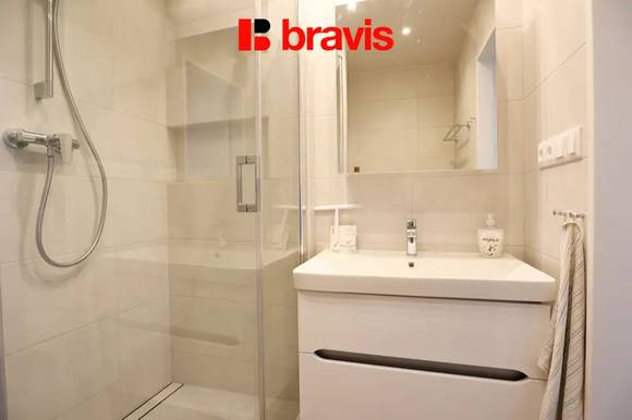 Pronájem bytu 2+kk 40 m², Brno - Židenice