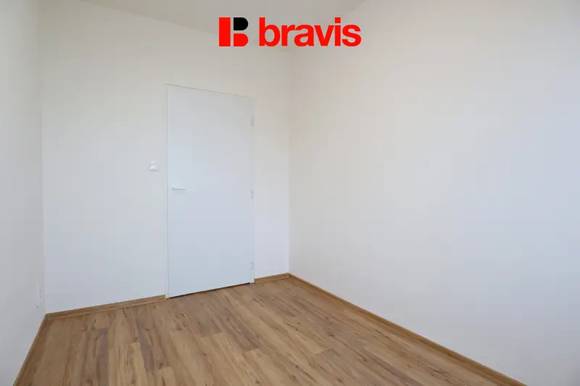 Pronájem bytu 2+kk 40 m², Brno - Židenice