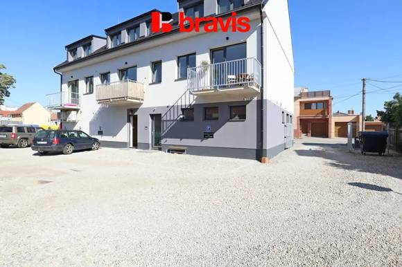 Pronájem mezonetového bytu 3+kk, ulice Brněnská, Rosice u Brna, novostavba