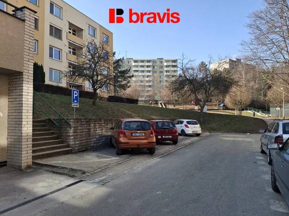 Pronájem garáže v Brně - Kohoutovicích, ul. Musorgského