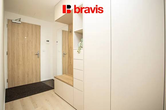 Pronájem novostavby 3+kk, Brno - Černá Pole, třída Generála Píky, 2 garážová stání, sklep