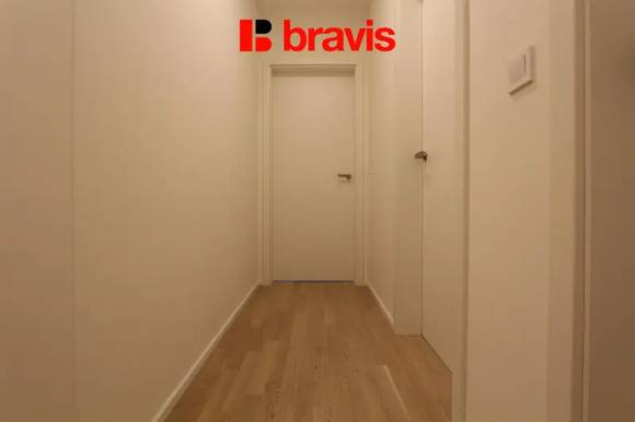 Pronájem luxusní novostavby bytu 3+kk, ul. Neumannova, Brno-Masarykova čtvrť, balkon, garážové stání